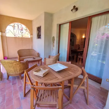 Domu Cannuja Apartmán Villasimius