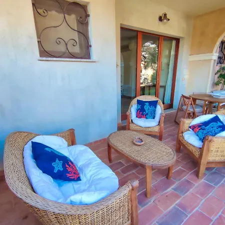 Domu Cannuja דירה *