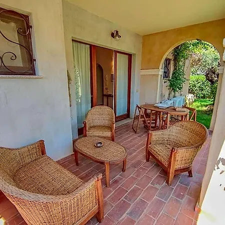 Apartment Domu Cannuja